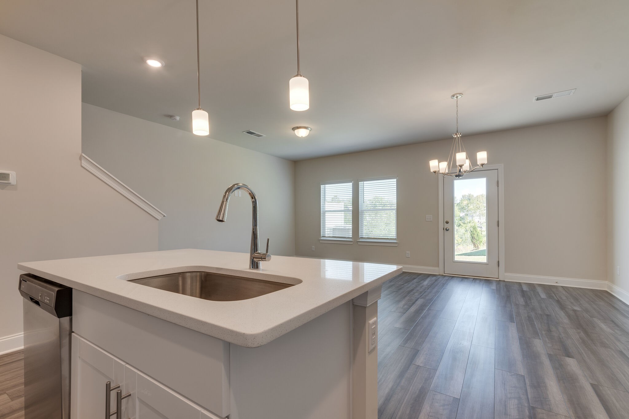 364 Coleman Court Columbia TN 38401