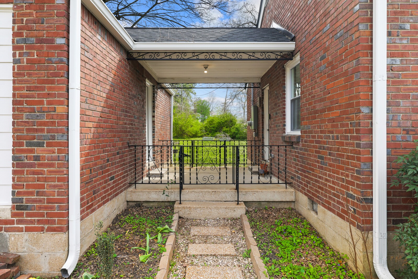 705 Drummond Drive Nashville TN 37211