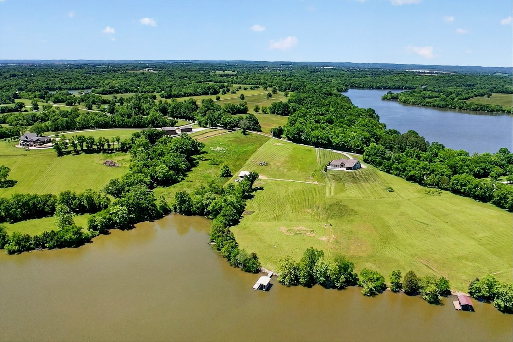 404 Lakeview Road Gallatin TN 37066