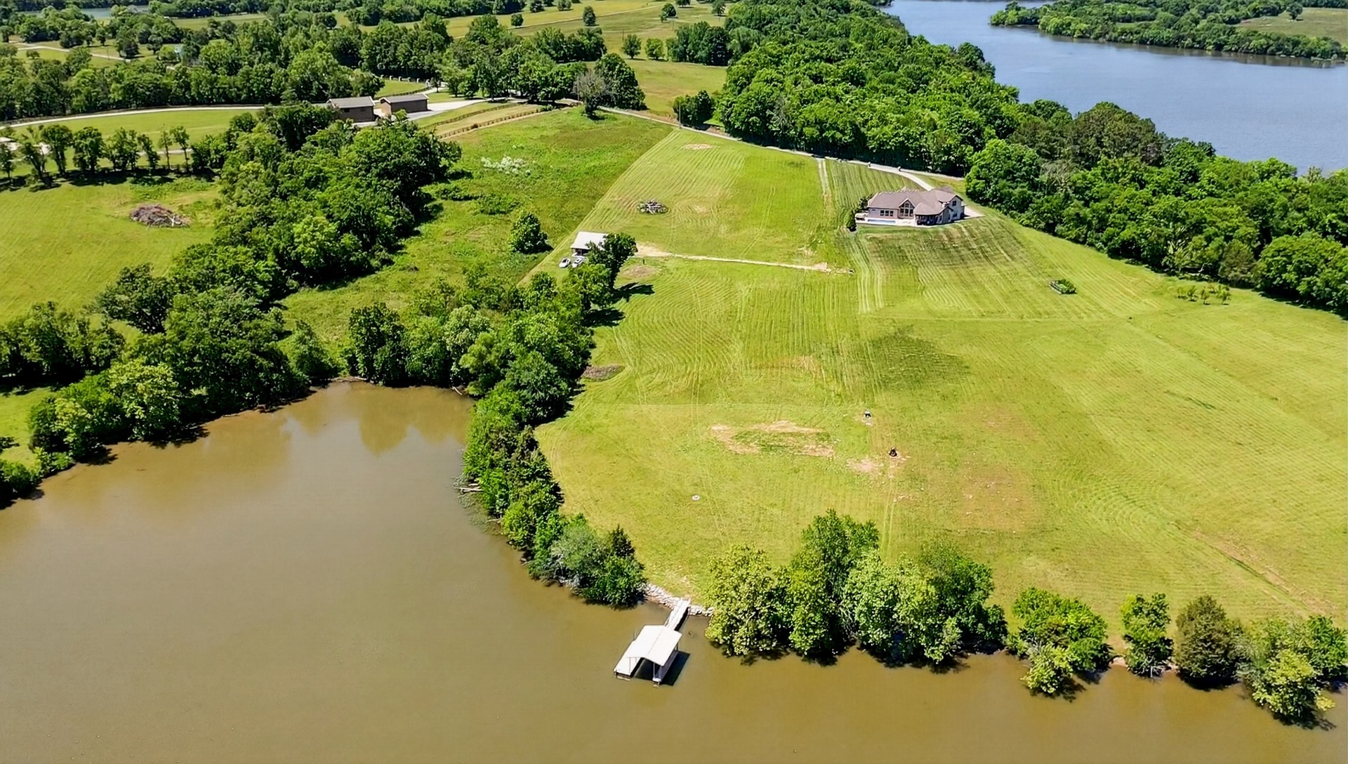 404 Lakeview Road Gallatin TN 37066
