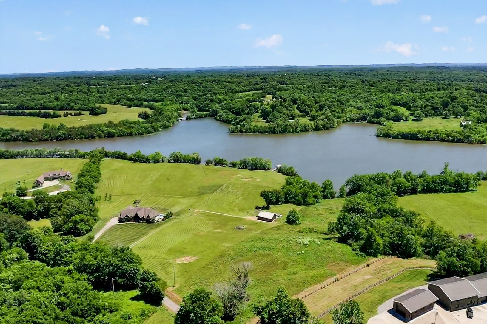 404 Lakeview Road Gallatin TN 37066