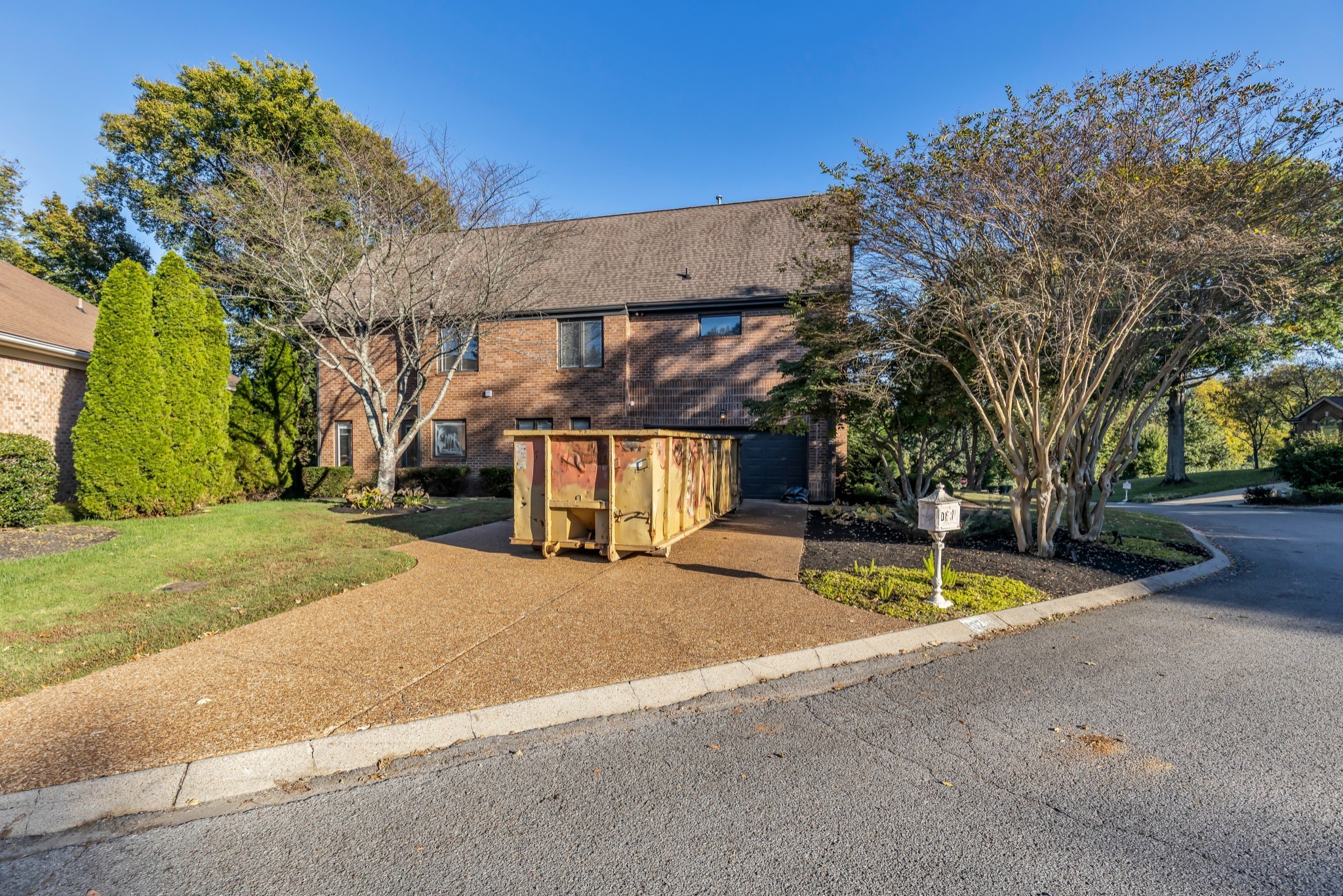 102 Chuzzlewit Down Brentwood TN 37027