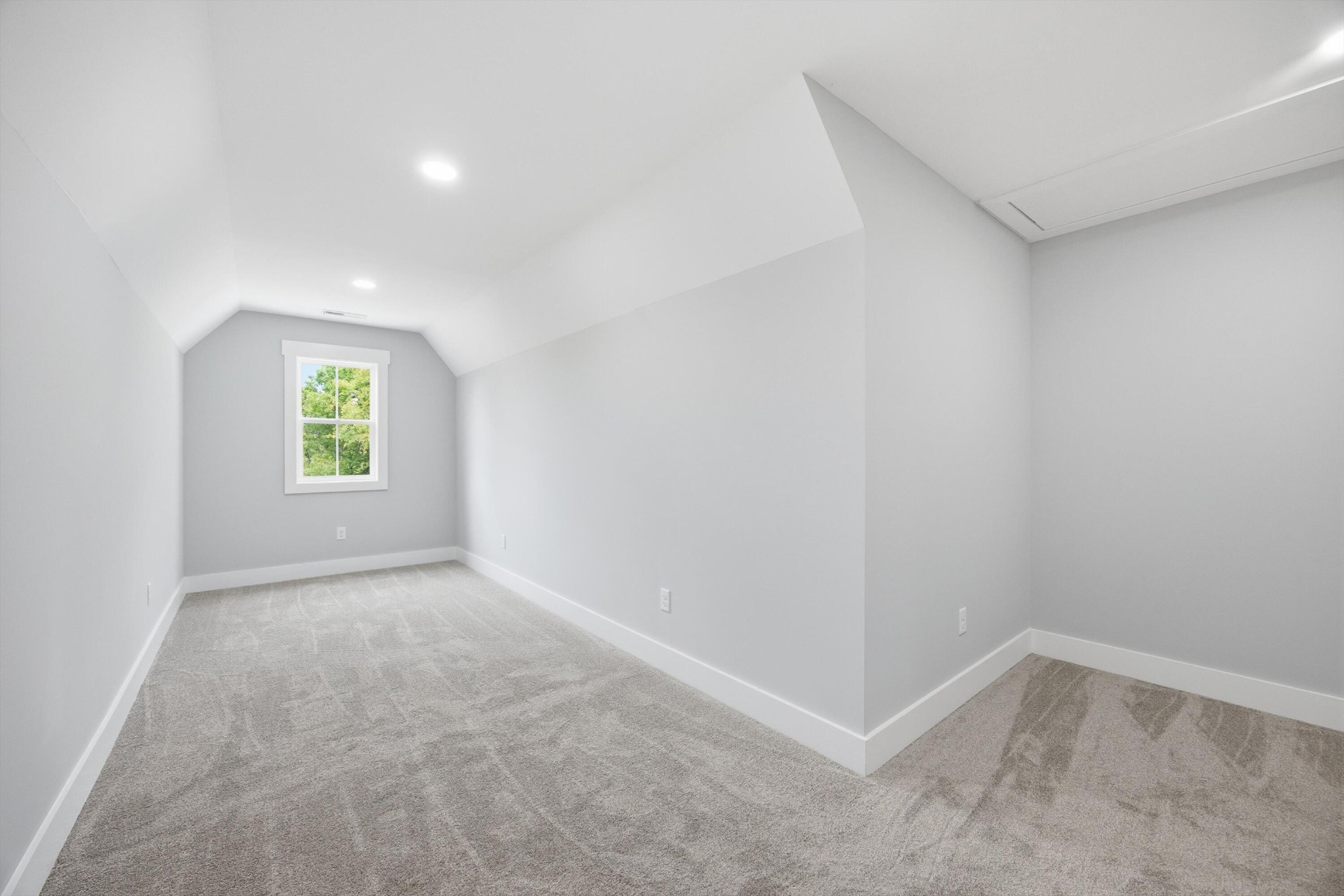 212 Hollow Road, NE Cleveland TN 37323