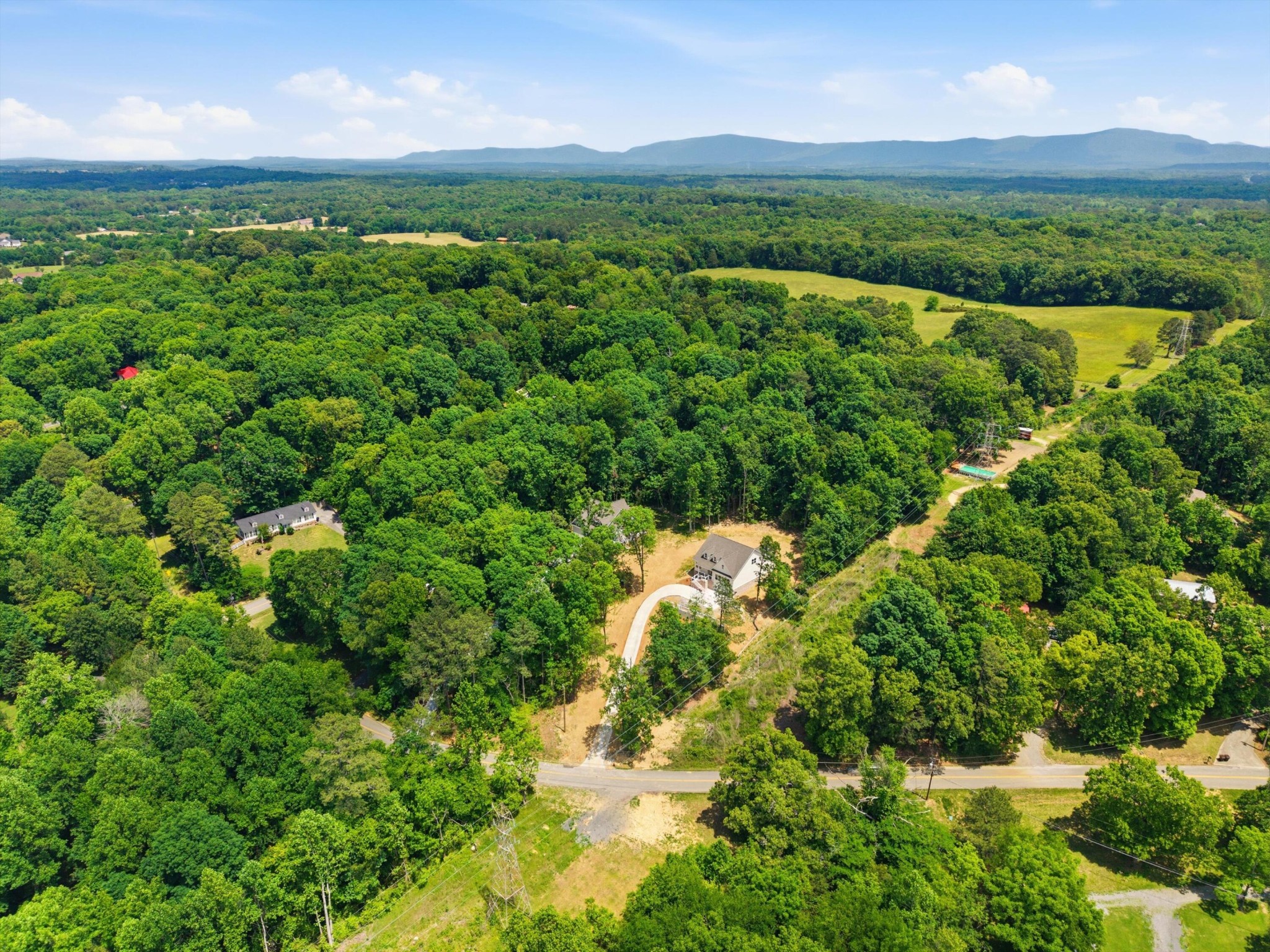 212 Hollow Road, NE Cleveland TN 37323
