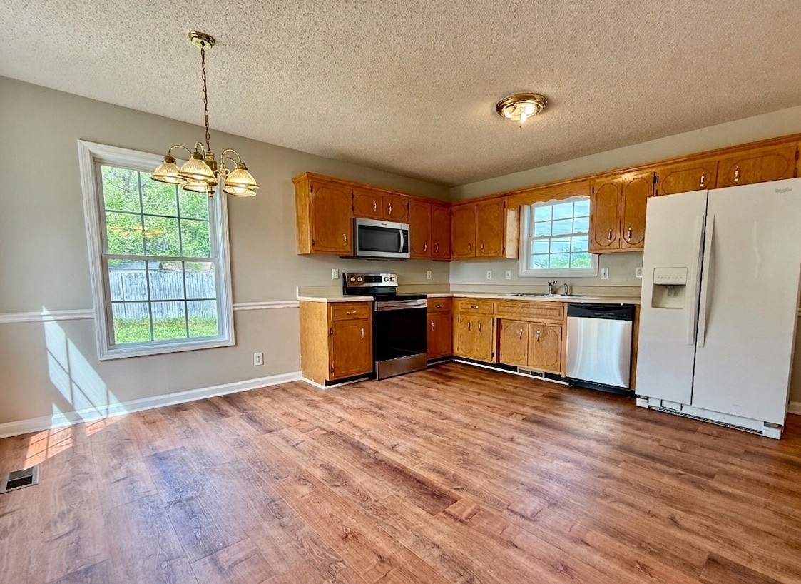 1142 Lamont Court Clarksville TN 37042