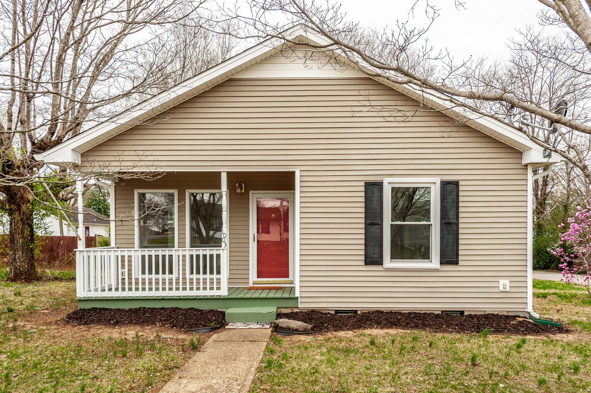 1003 S Russell Street Portland TN 37148