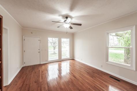 1003 S Russell Street Portland TN 37148