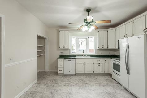 1003 S Russell Street Portland TN 37148