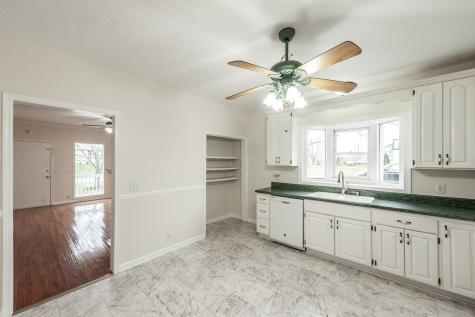 1003 S Russell Street Portland TN 37148