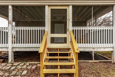 1003 S Russell Street Portland TN 37148