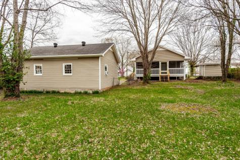1003 S Russell Street Portland TN 37148