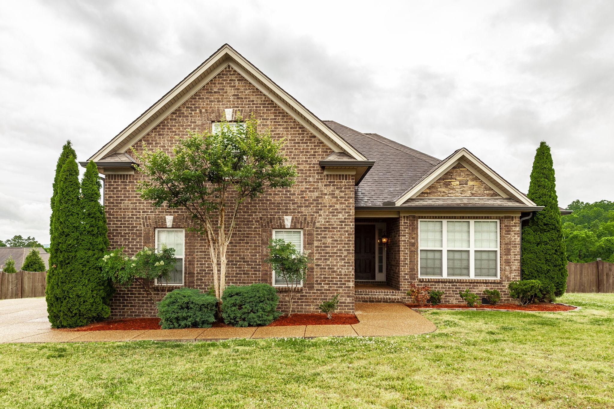 48 Harbor Point Lebanon TN 37087