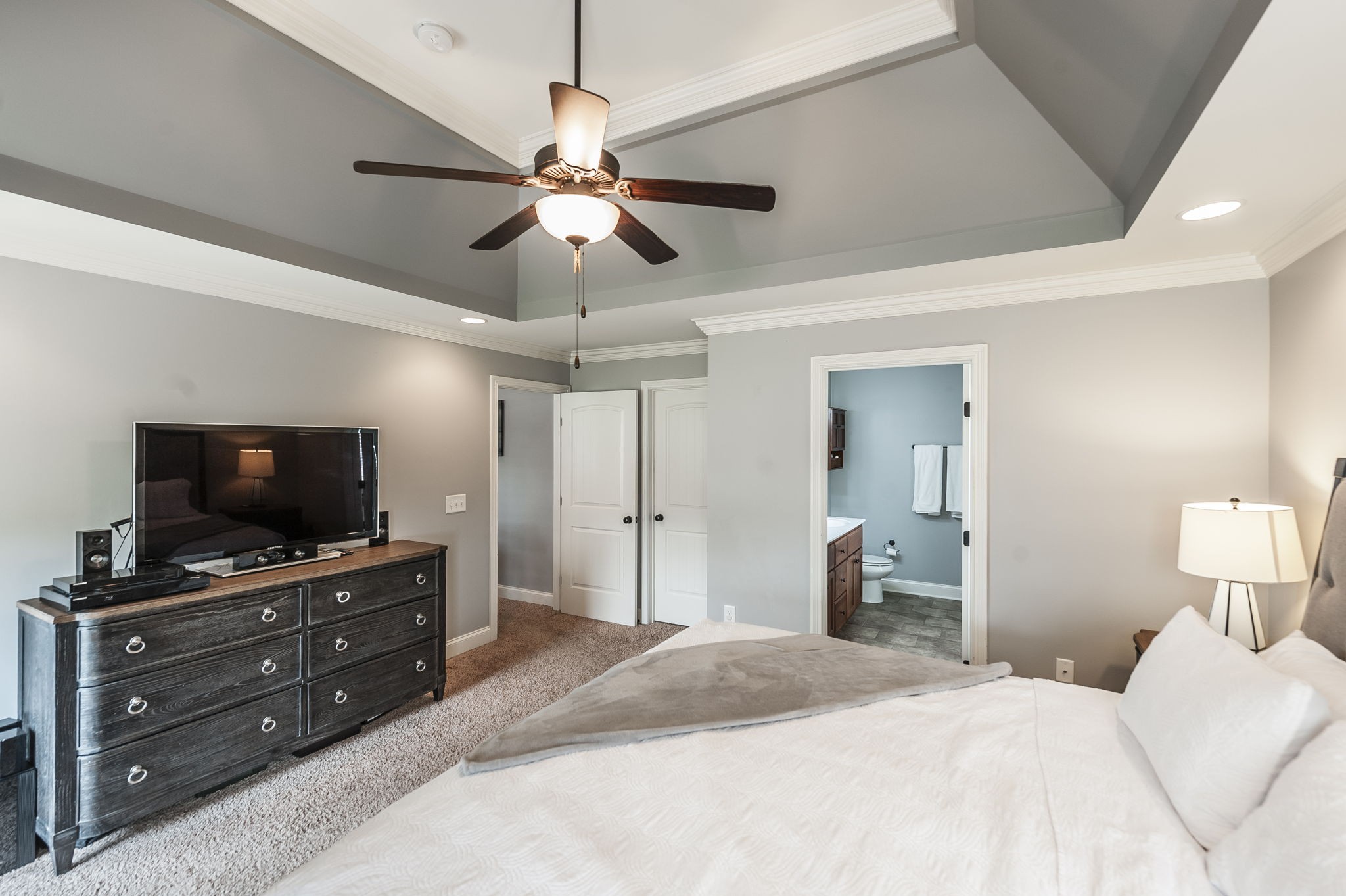 48 Harbor Point Lebanon TN 37087
