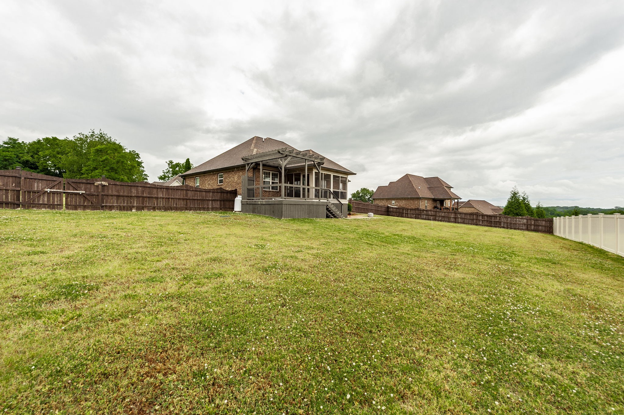 48 Harbor Point Lebanon TN 37087