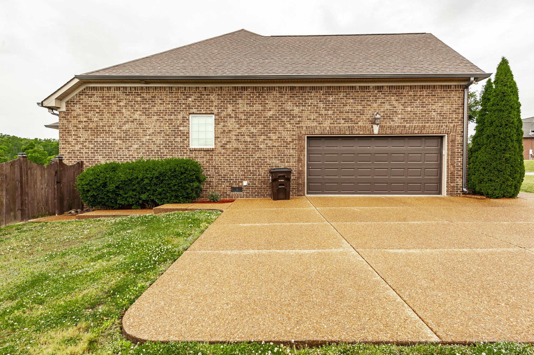 48 Harbor Point Lebanon TN 37087
