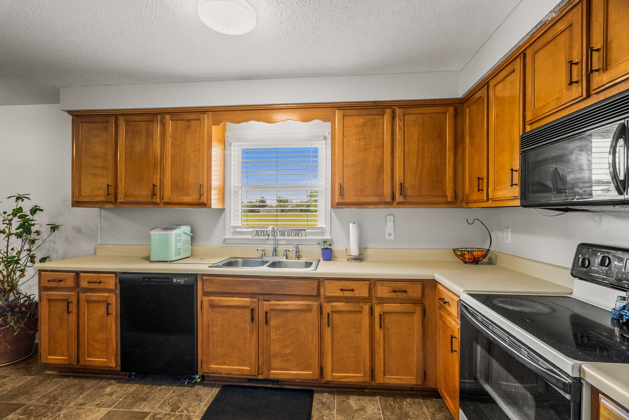 3922 Armstrong Road Springfield TN 37172