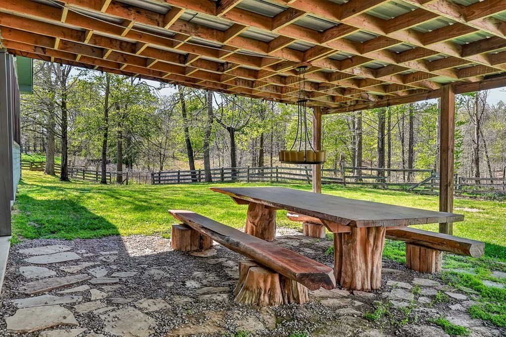 1816 Windle Community Road Cookeville TN 38506