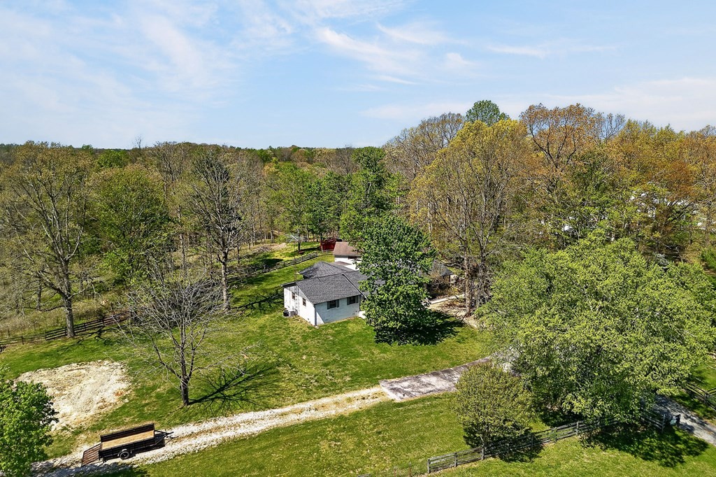 1816 Windle Community Road Cookeville TN 38506