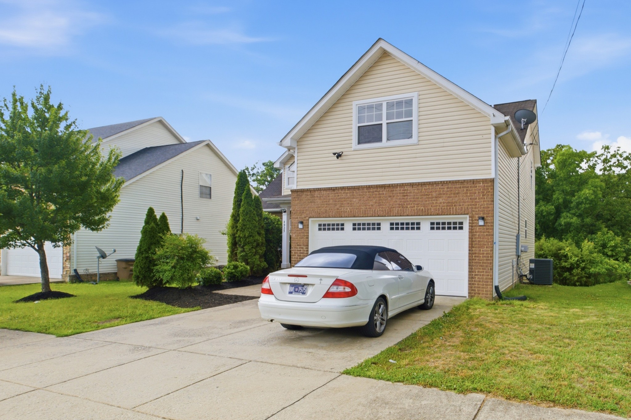 4925 Secretariat Drive Antioch TN 37013