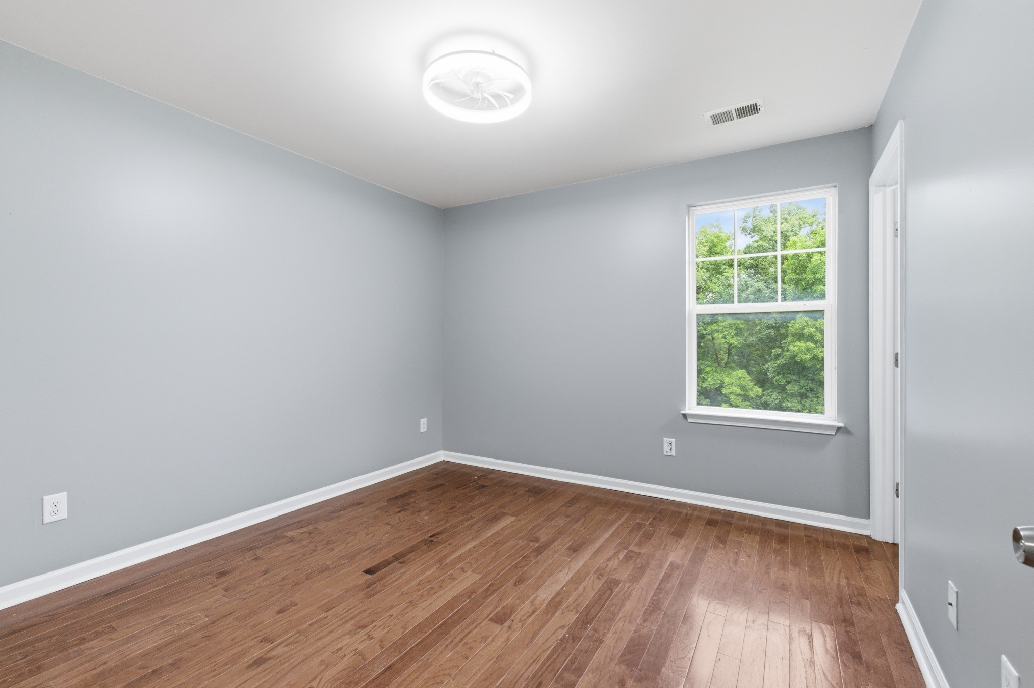 4925 Secretariat Drive Antioch TN 37013