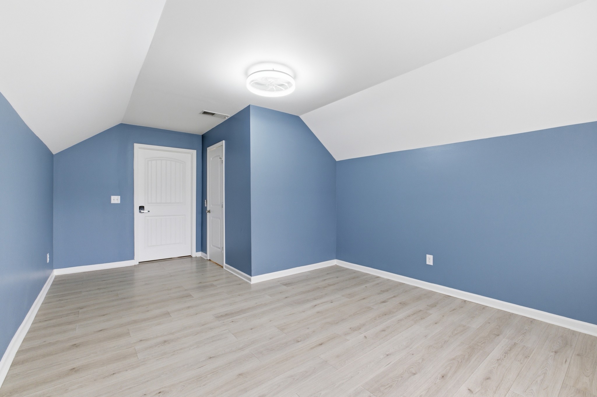 4925 Secretariat Drive Antioch TN 37013