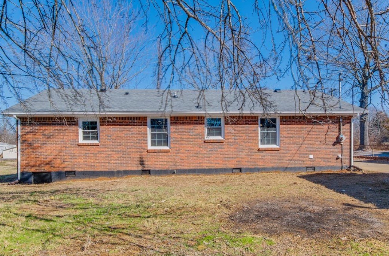816 Garrettsburg Road Clarksville TN 37042
