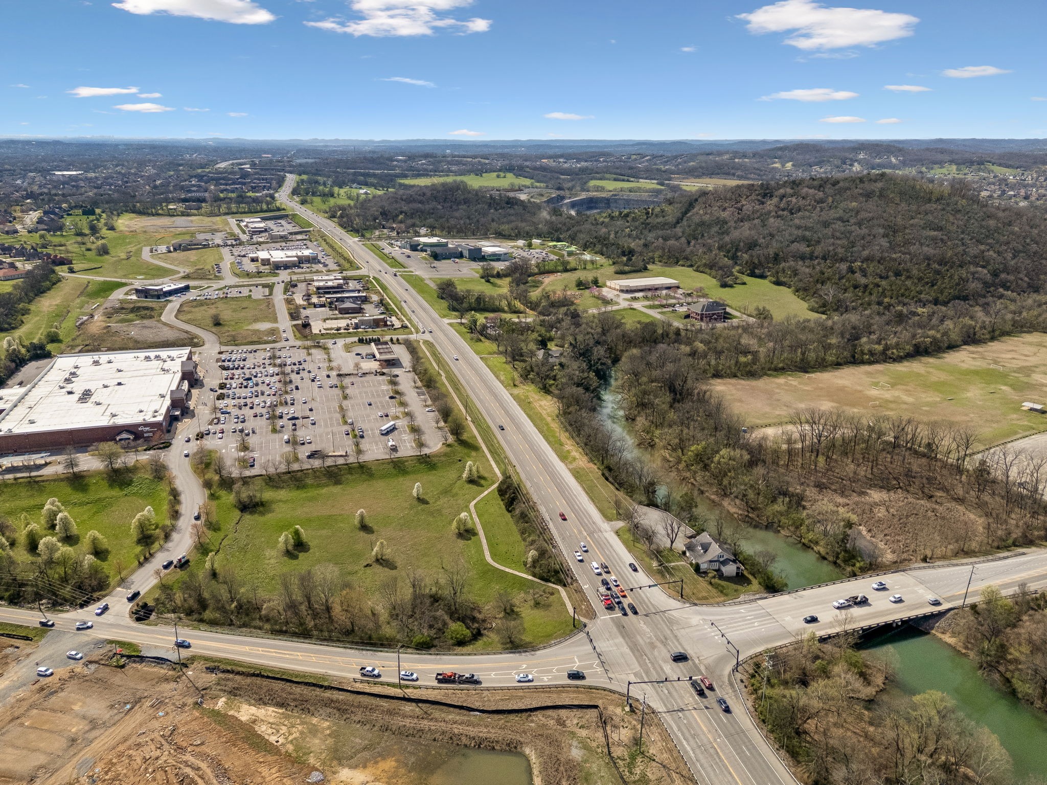 2042 Nashville Pike Gallatin TN 37066