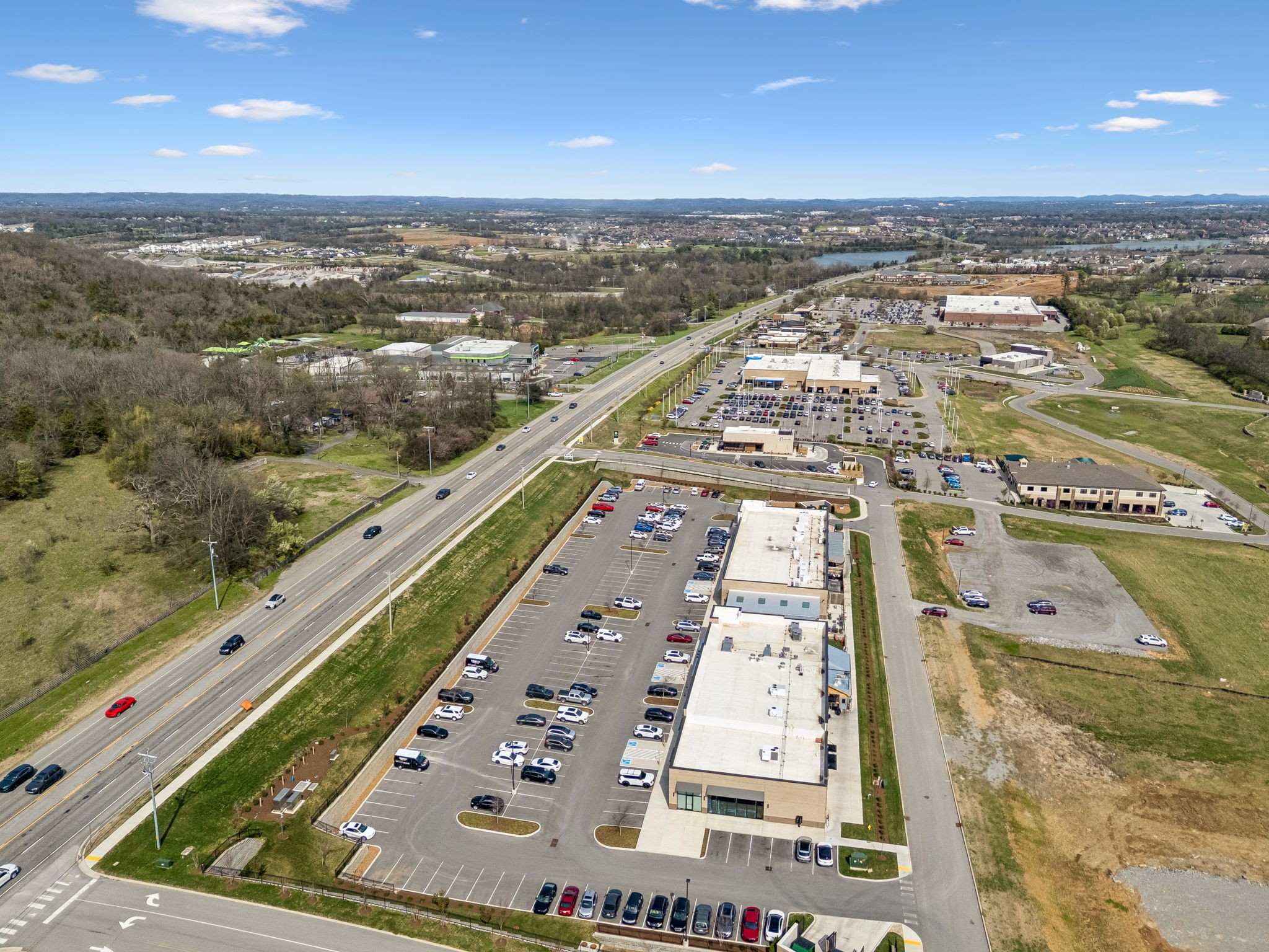 2042 Nashville Pike Gallatin TN 37066