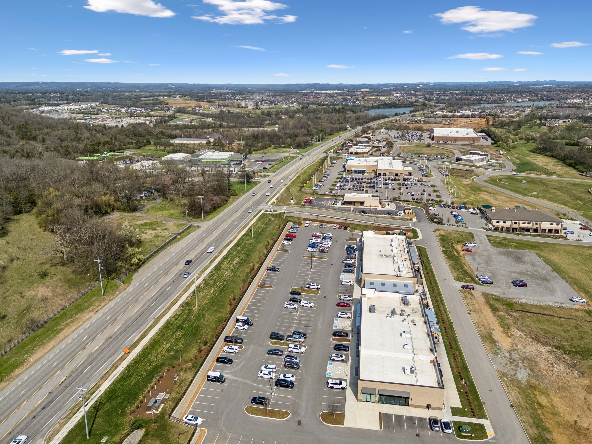 2042 Nashville Pike Gallatin TN 37066