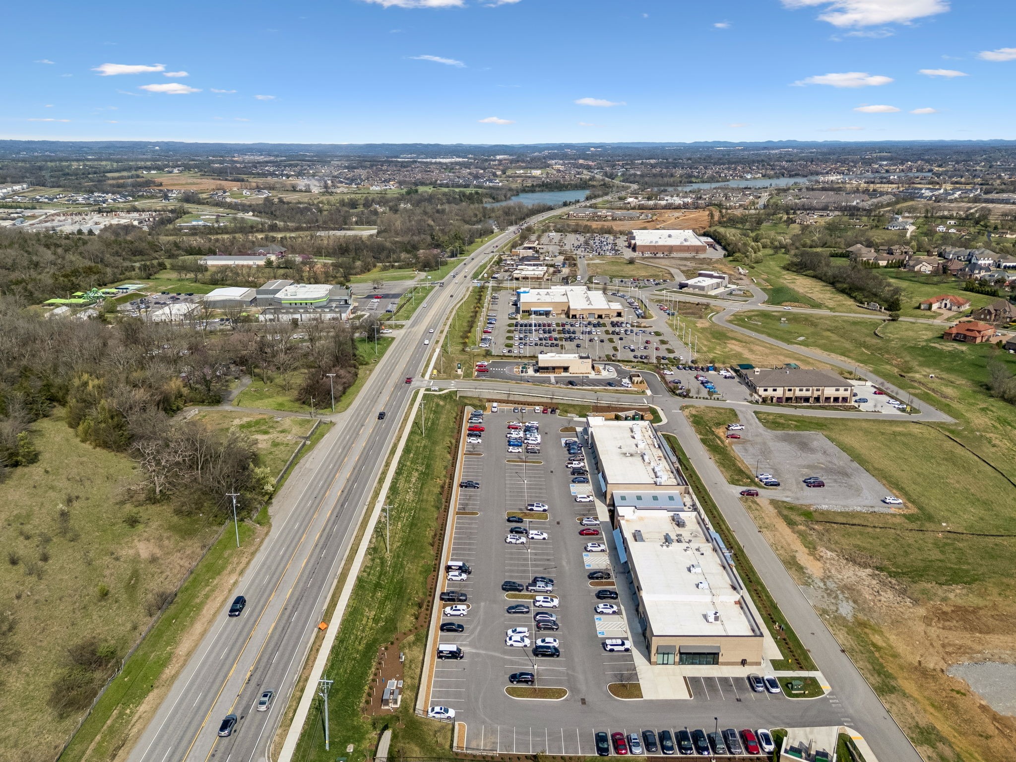 2042 Nashville Pike Gallatin TN 37066
