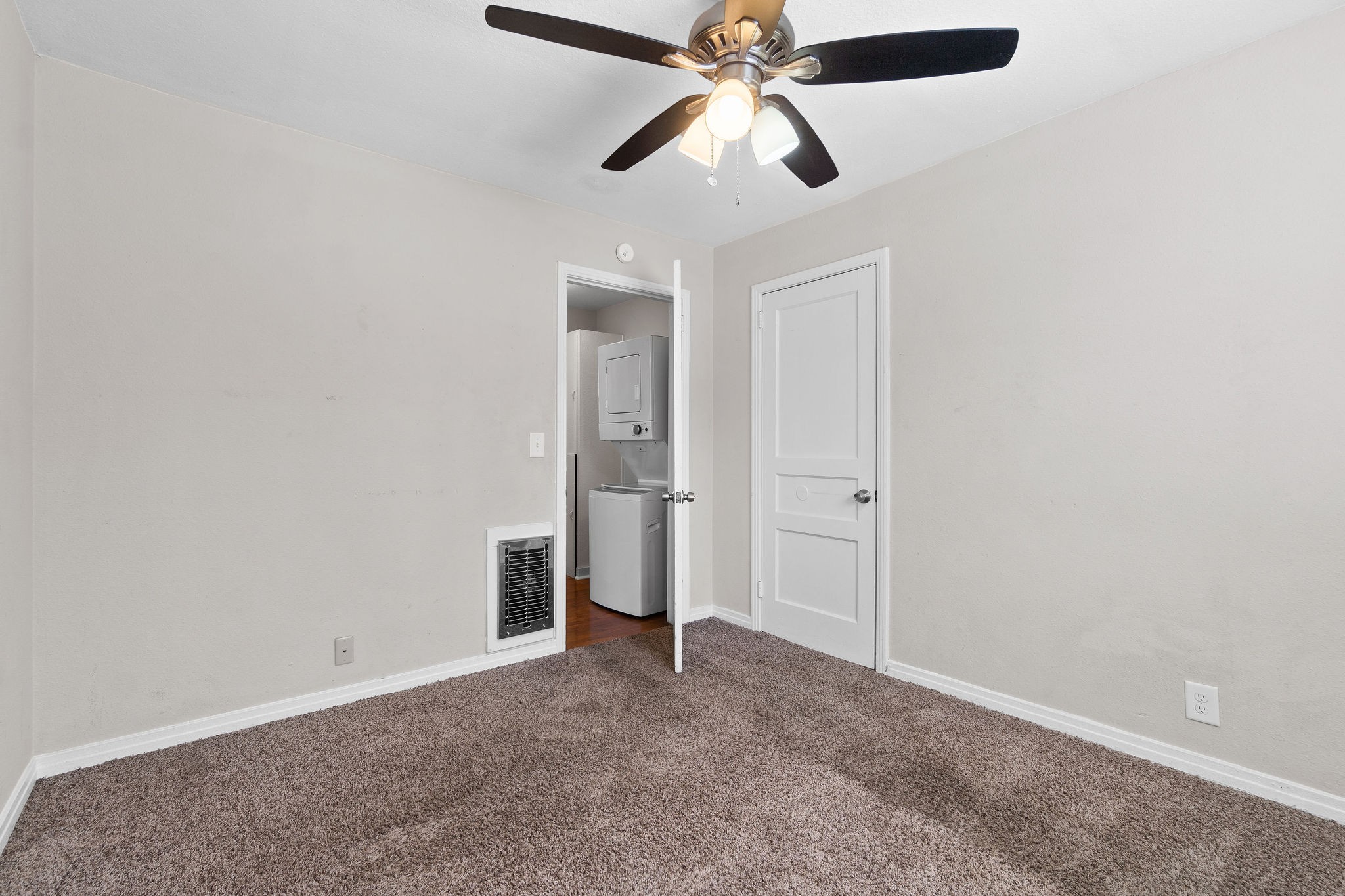 42 Maple Street Clarksville TN 37042