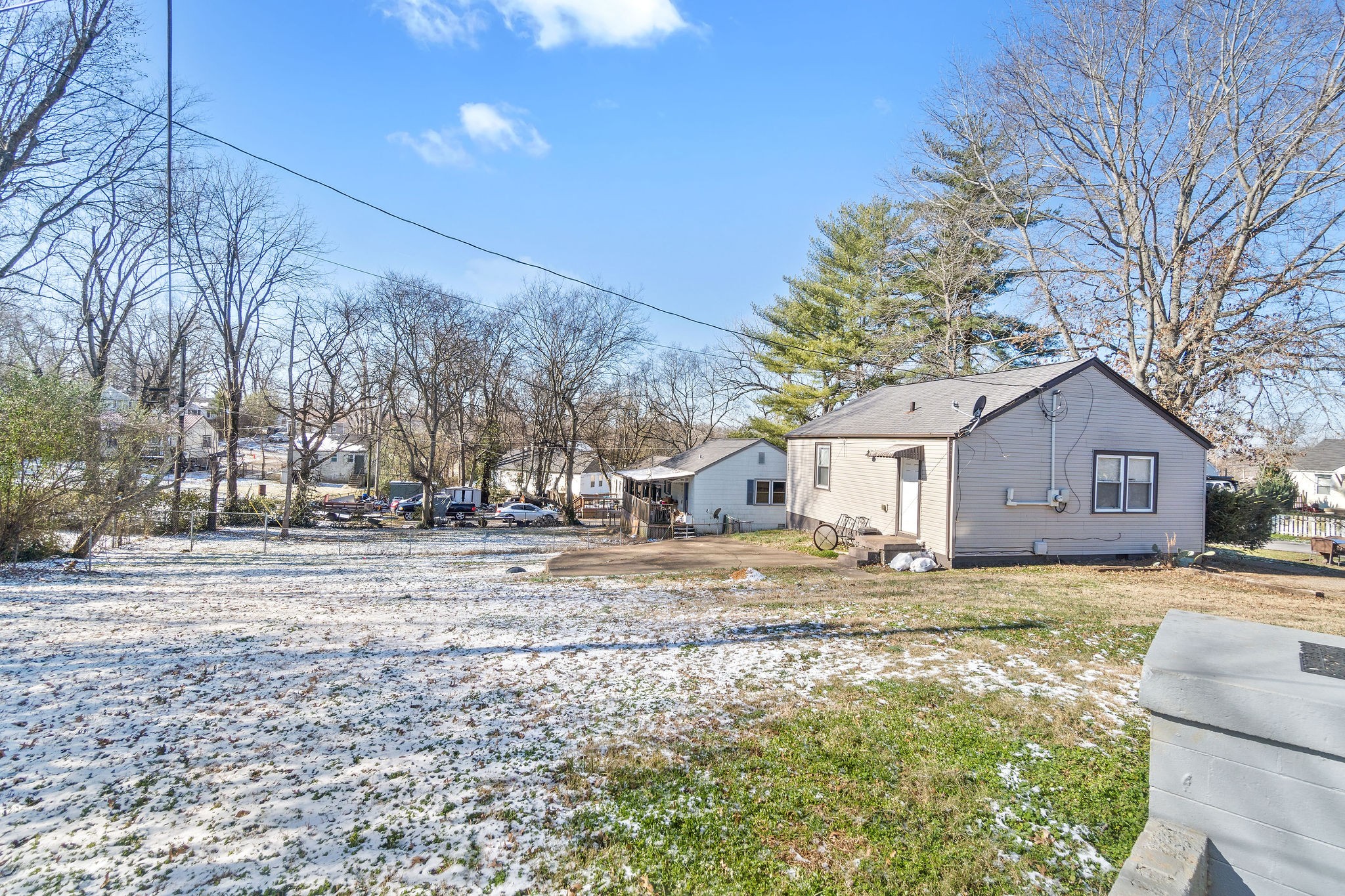 42 Maple Street Clarksville TN 37042