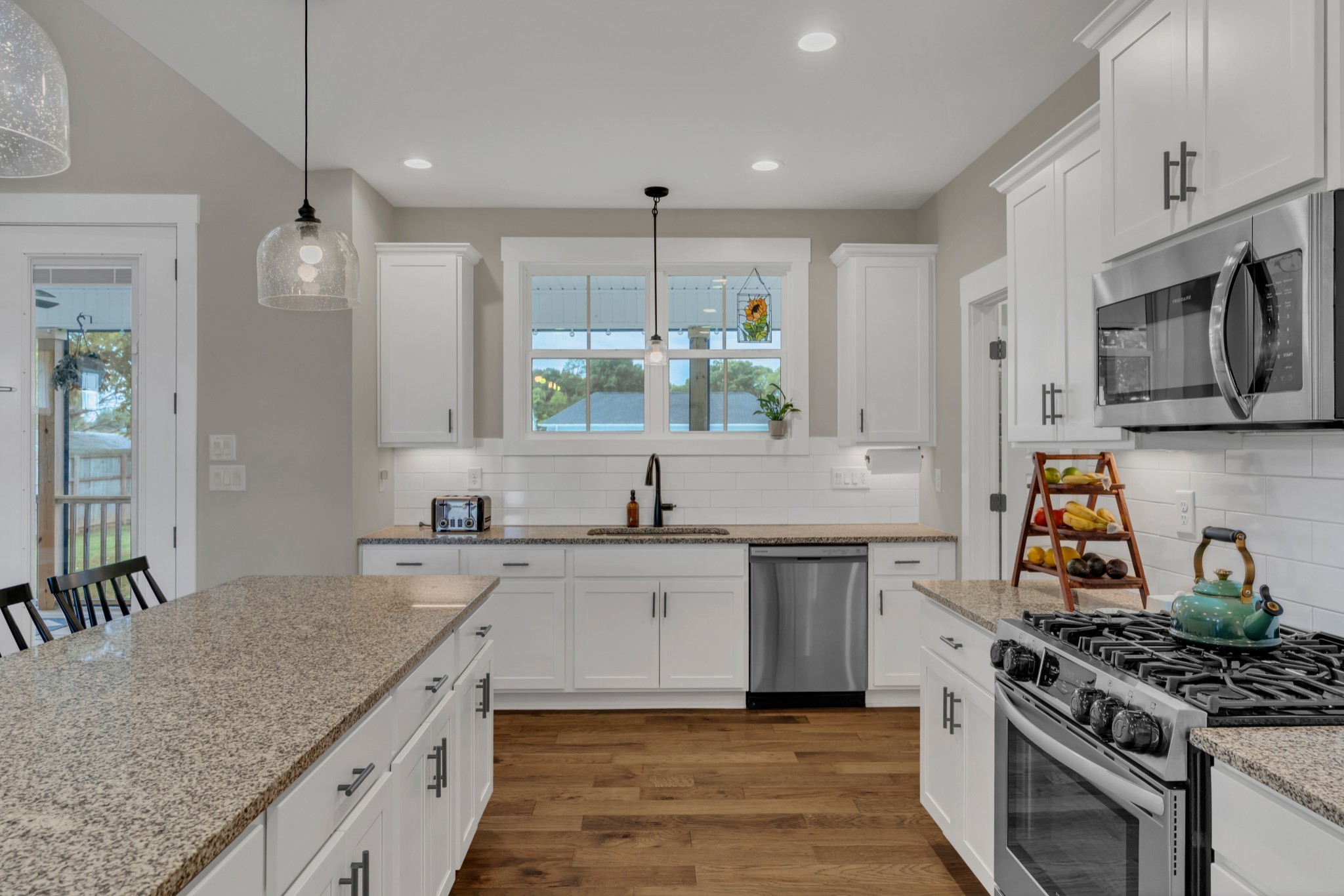 5228 Cross Plains Road White House TN 37188