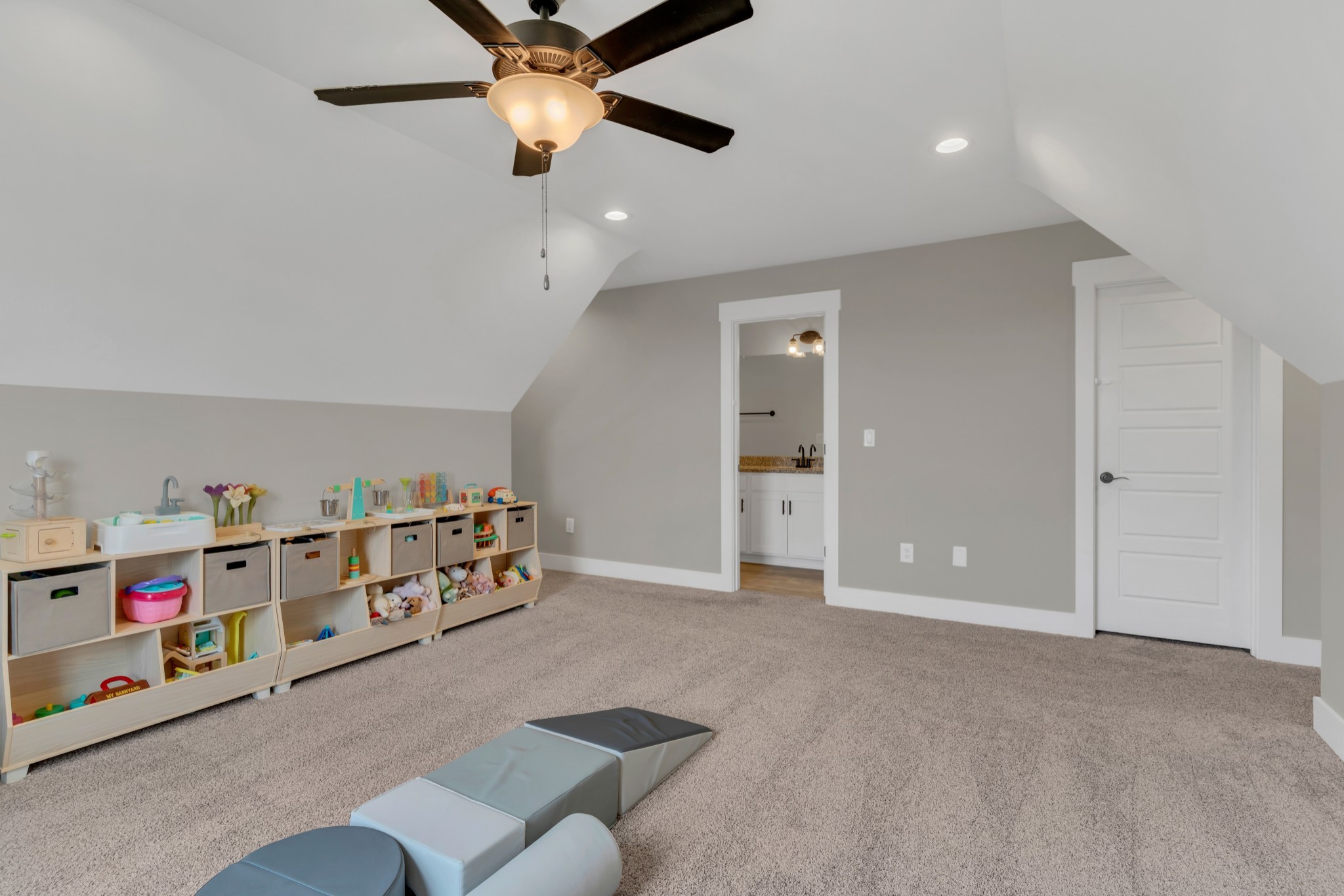 5228 Cross Plains Road White House TN 37188