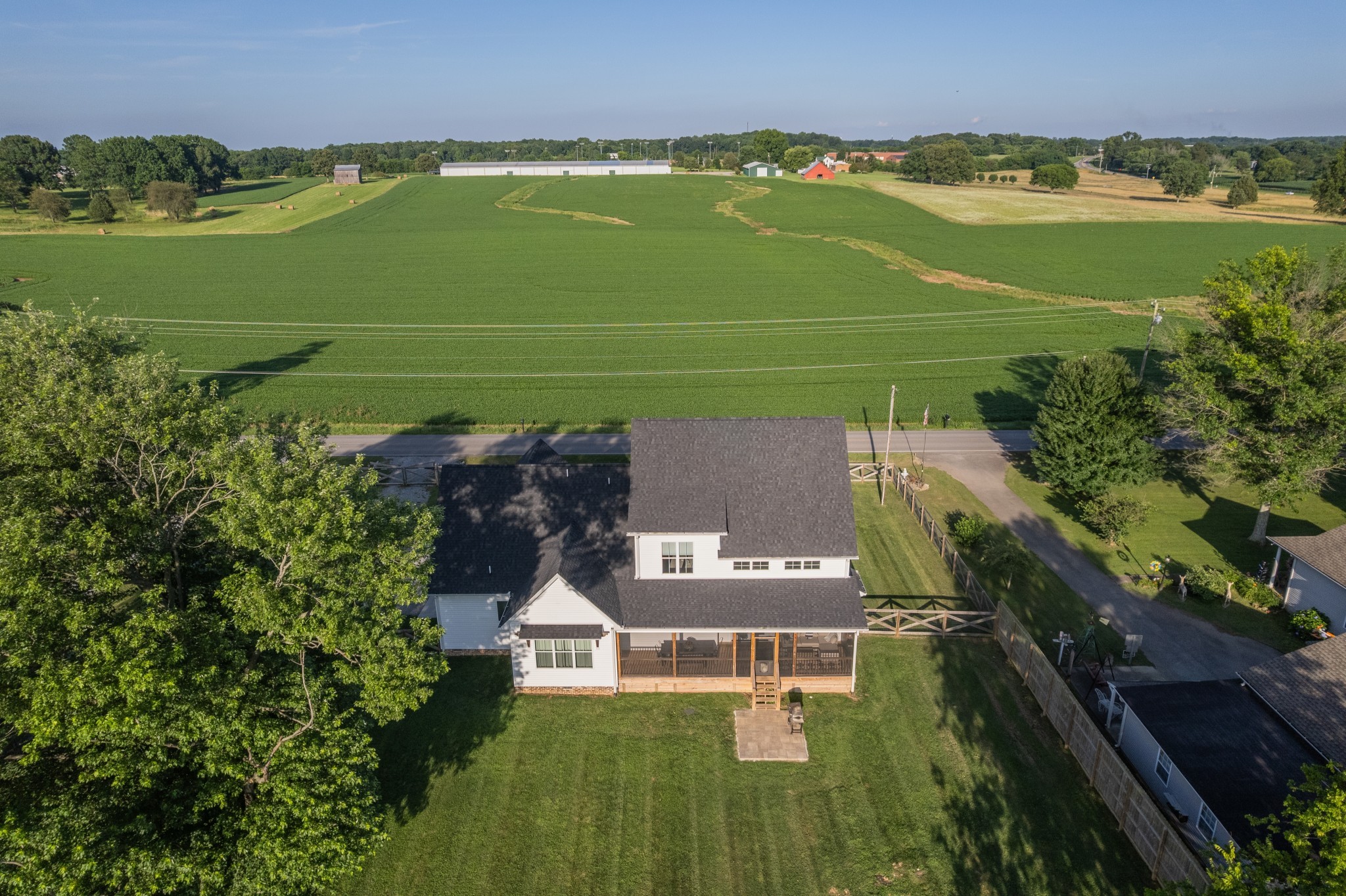 5228 Cross Plains Road White House TN 37188