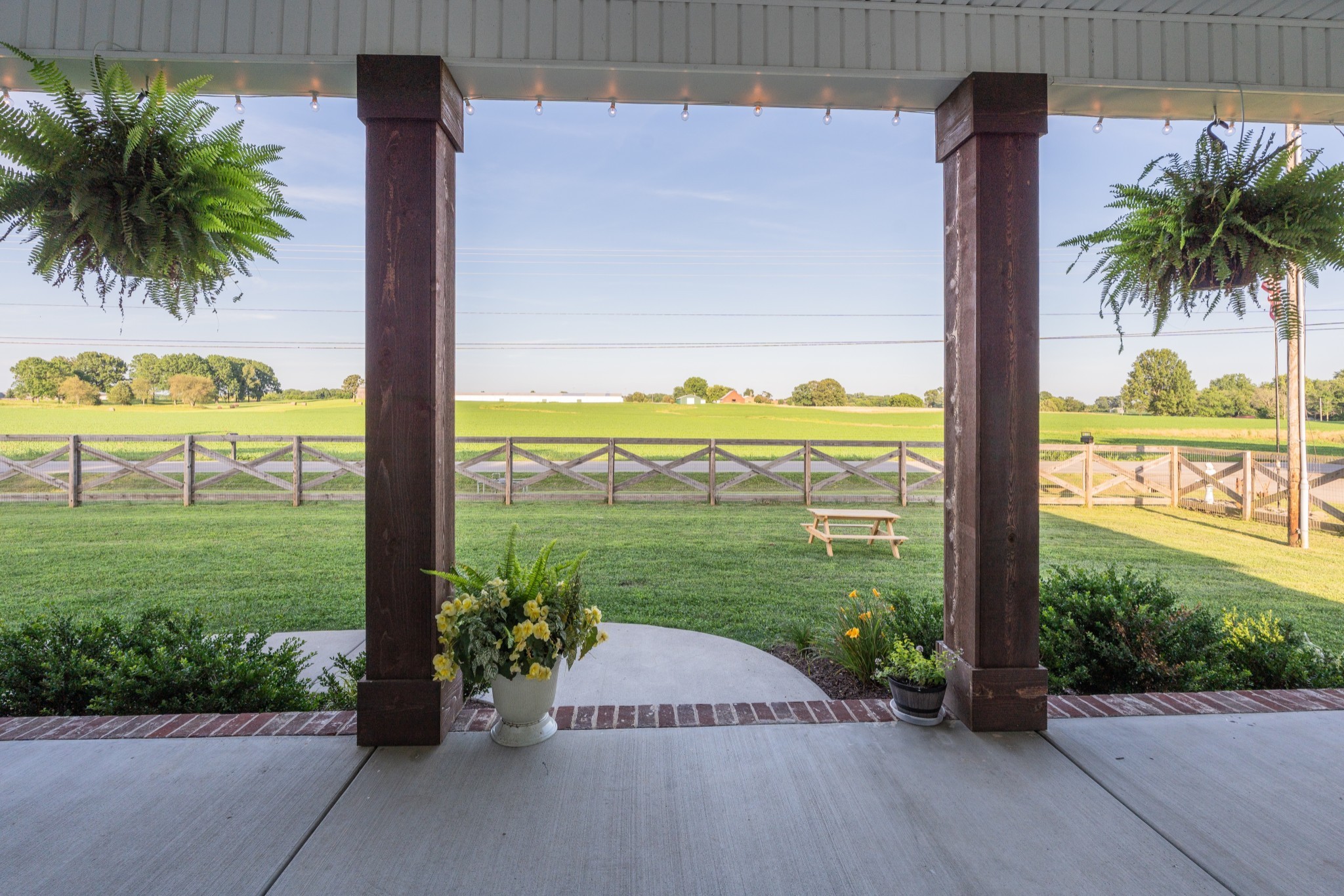 5228 Cross Plains Road White House TN 37188