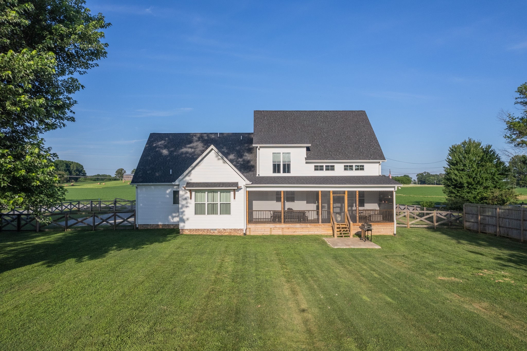 5228 Cross Plains Road White House TN 37188