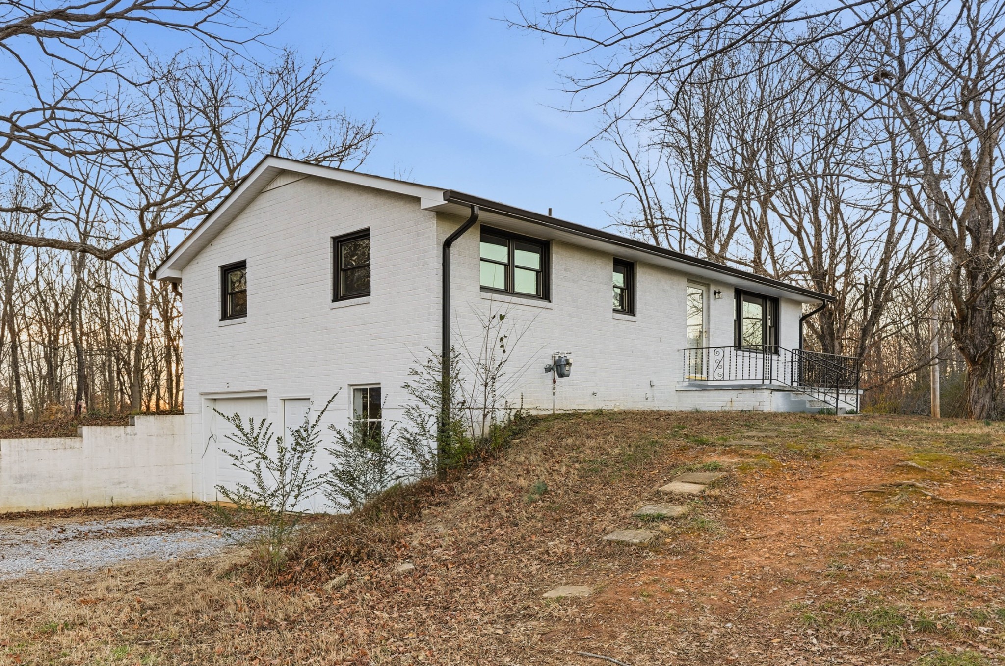 1360 Highway 49, E Charlotte TN 37036