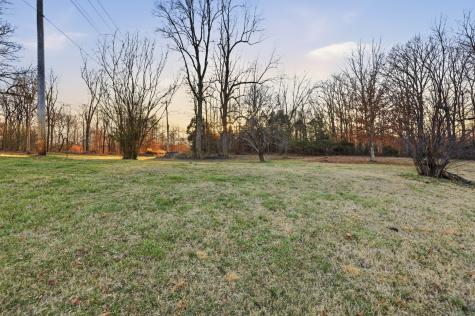 1360 Highway 49, E Charlotte TN 37036