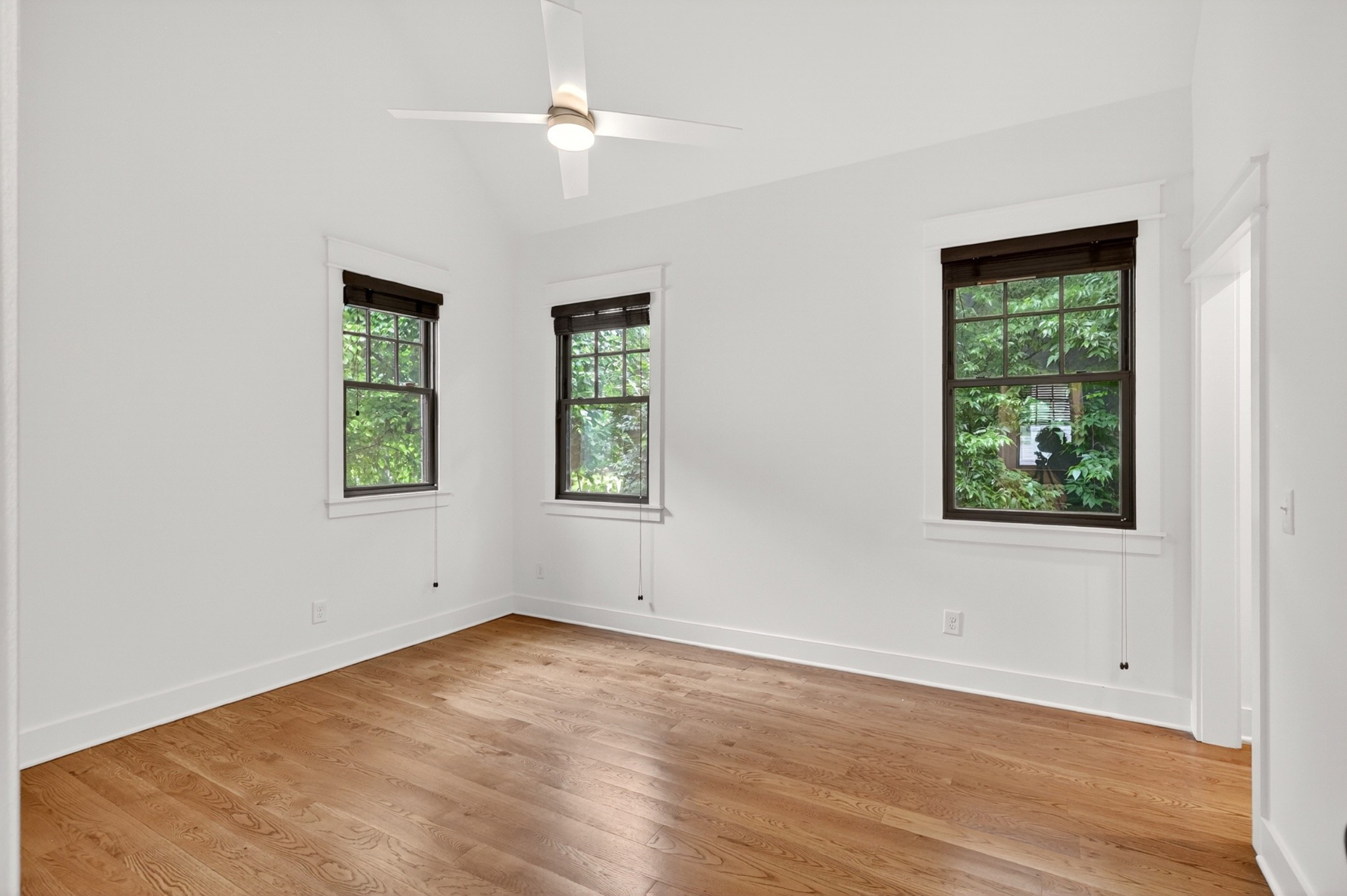 4416A Lealand Lane Nashville TN 37204