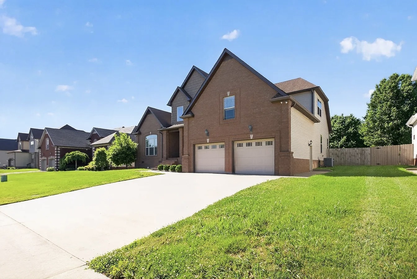 1508 Green Grove Way Clarksville TN 37043