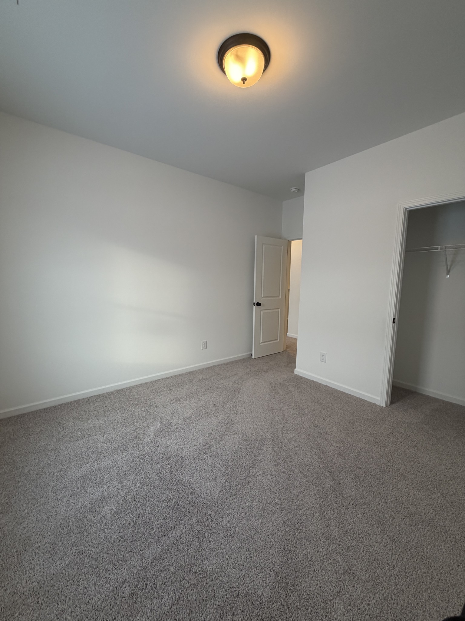 109 Yarrow Loop Clarksville TN 37043