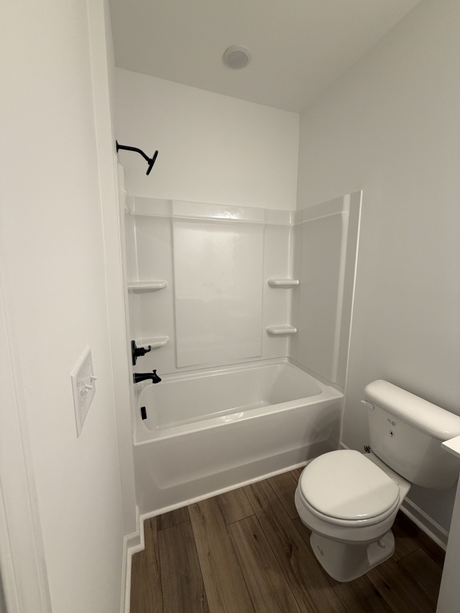 109 Yarrow Loop Clarksville TN 37043