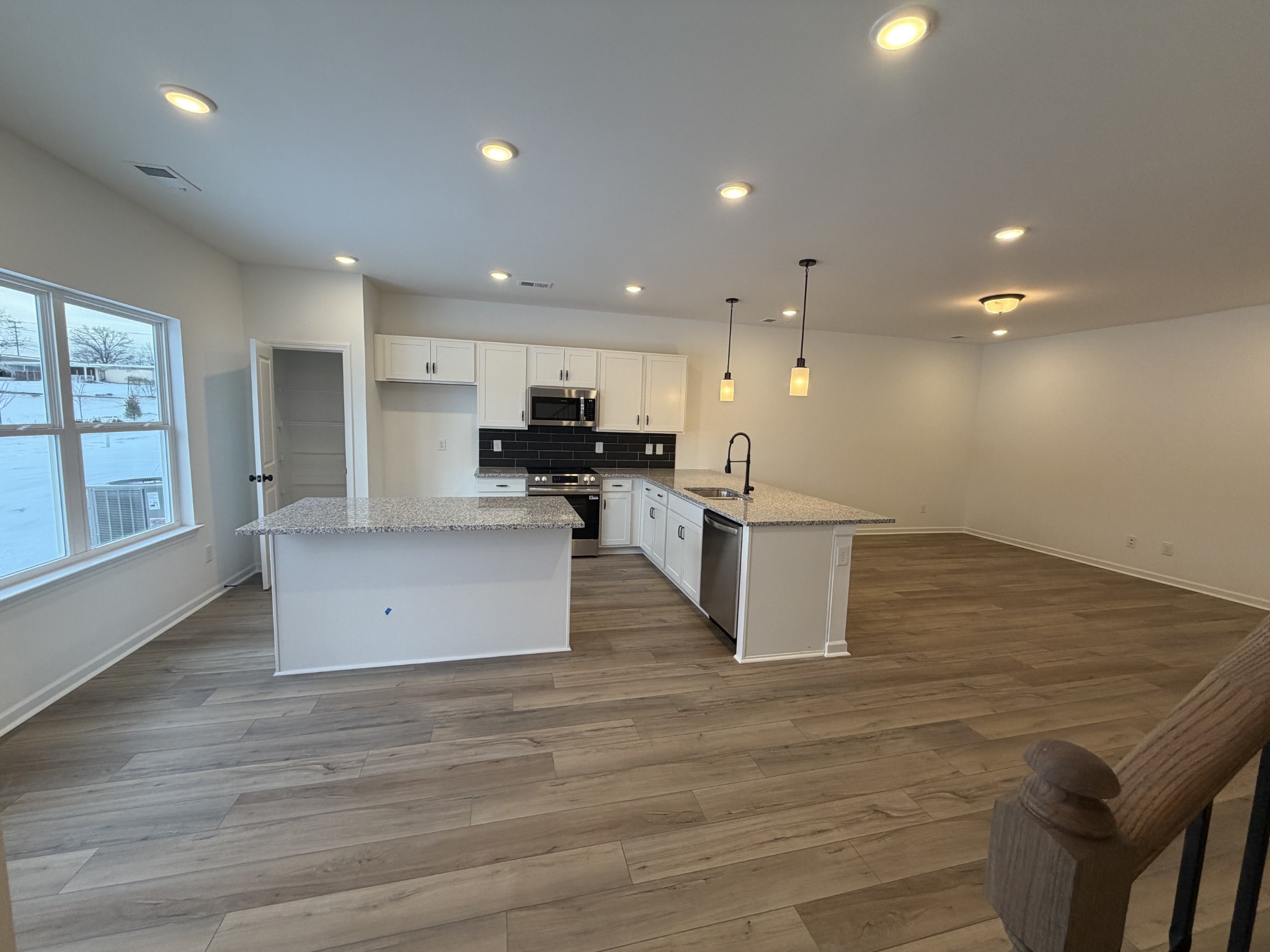 109 Yarrow Loop Clarksville TN 37043