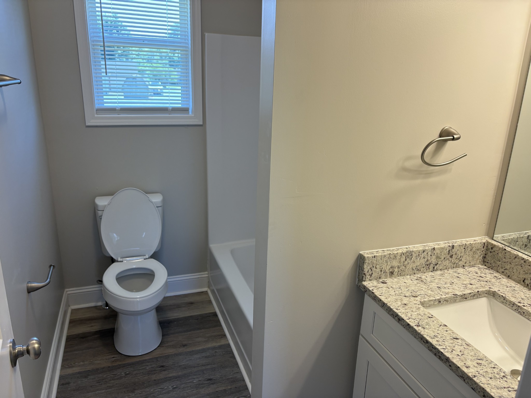 1513 Ridgewood Ct, E Gallatin TN 37066