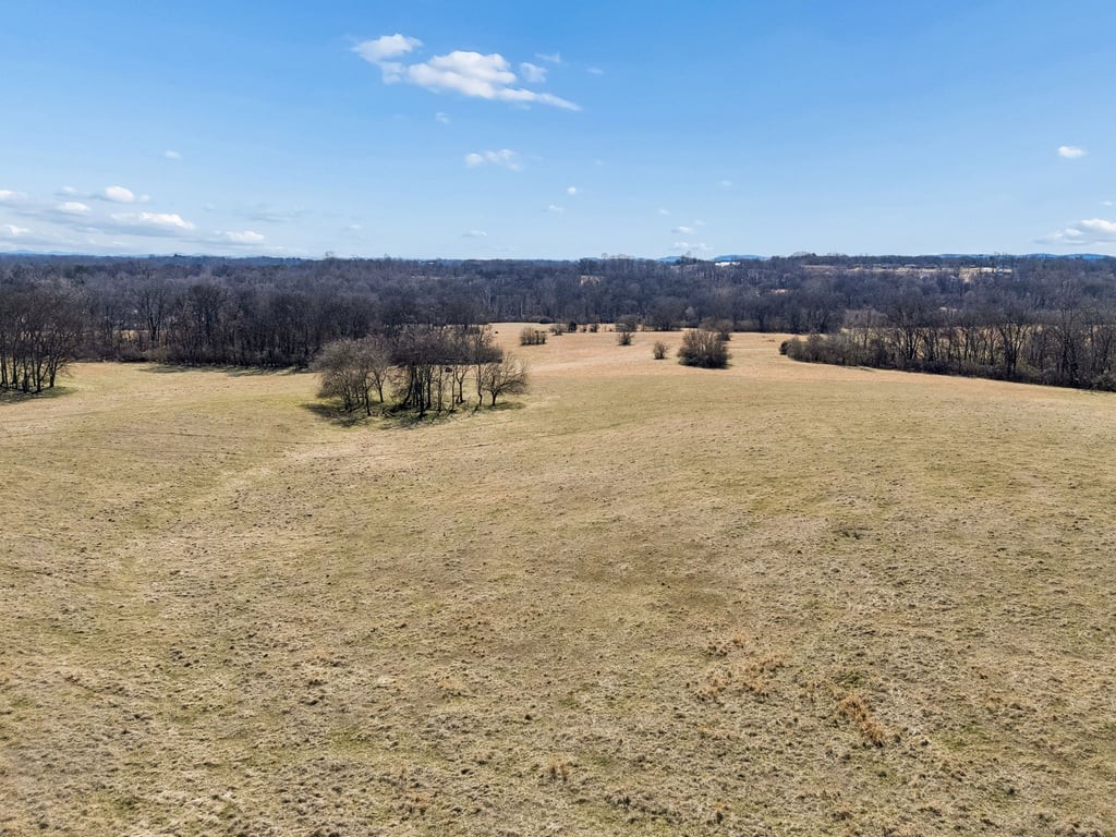 0 Tom J Hitch Columbia TN 38401