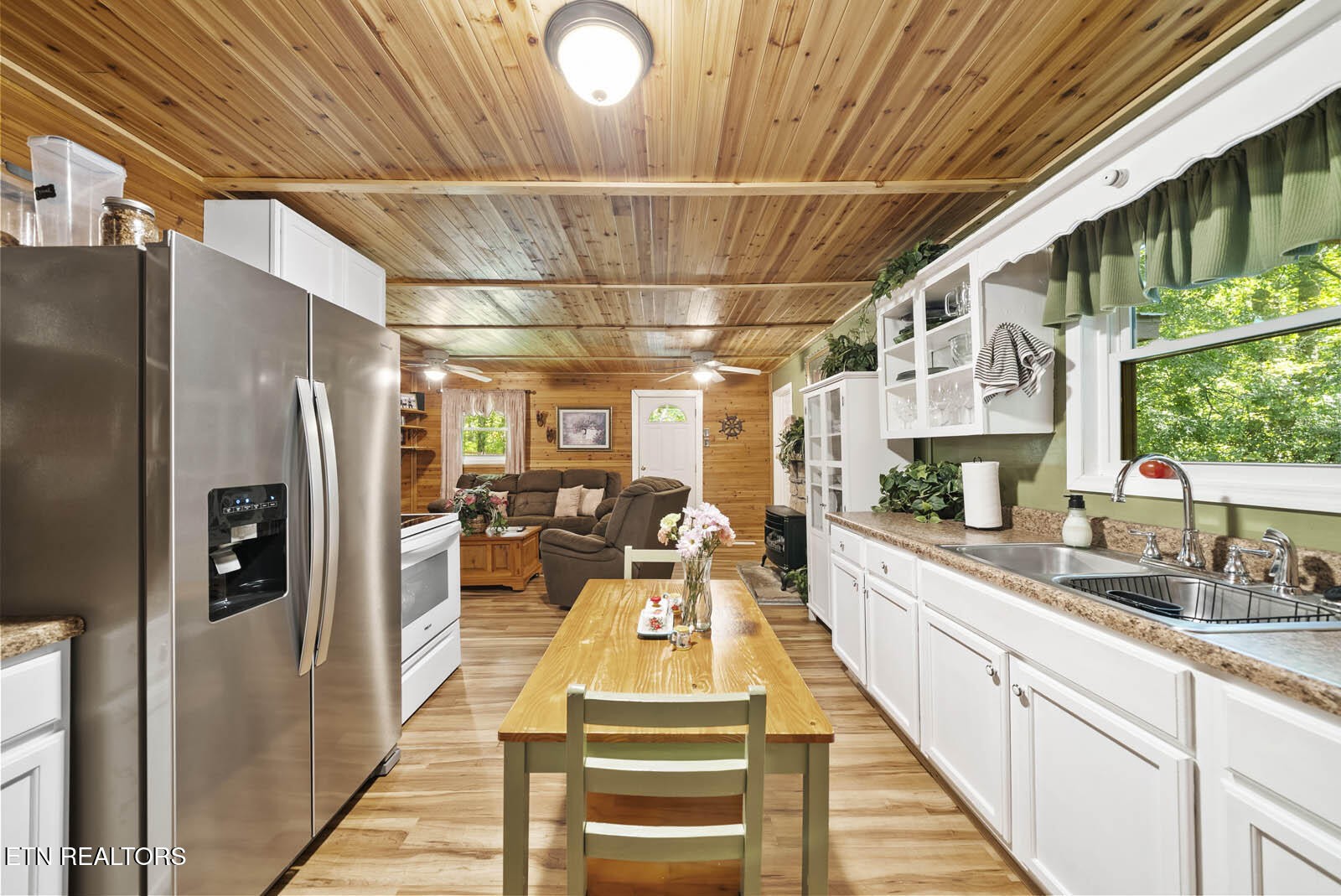 131 Longmire Circle Rockwood TN 37854