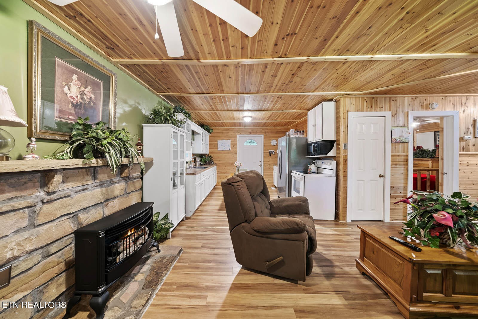 131 Longmire Circle Rockwood TN 37854