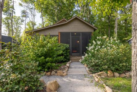 292 Waters Edge Way Tracy City TN 37387