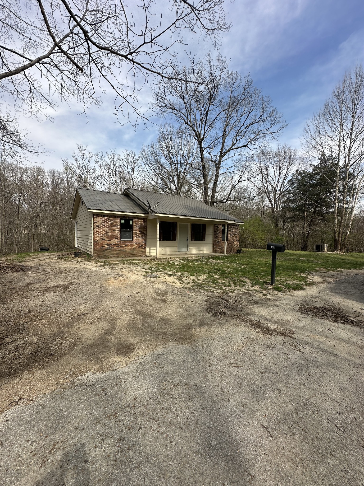 165 Cedar Grove Lane Bolivar TN 38008